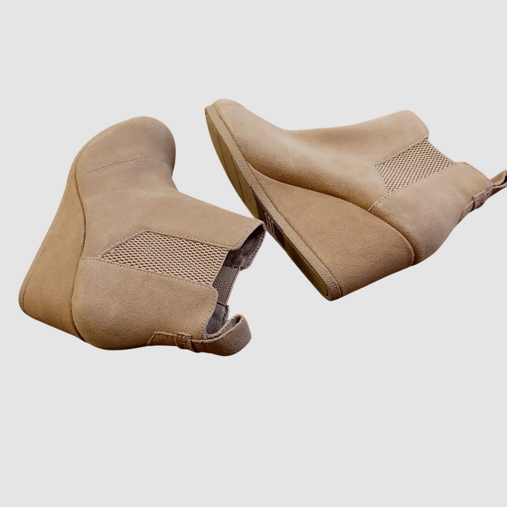 TOMS Leila Tan Suede Wedge Ankle Booties Womens 6.5 Pull On Round Toe Boots - Picture 7 of 13